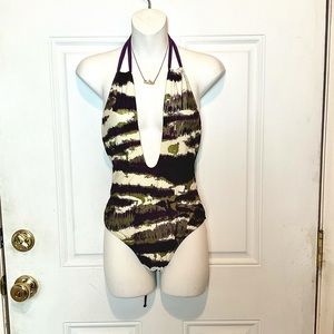 Gorgeous Colorful bathing suit 🩱